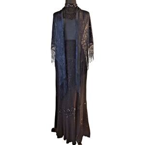 Qian Cai Woman Outfit SZ 15 Black long Elaborate Skirt Crochet Shaw Bead Choker